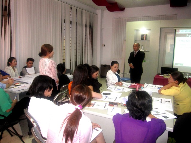 Thay đổi bản thân - vực dậy niềm tin - LG Vina (28-02-2013)